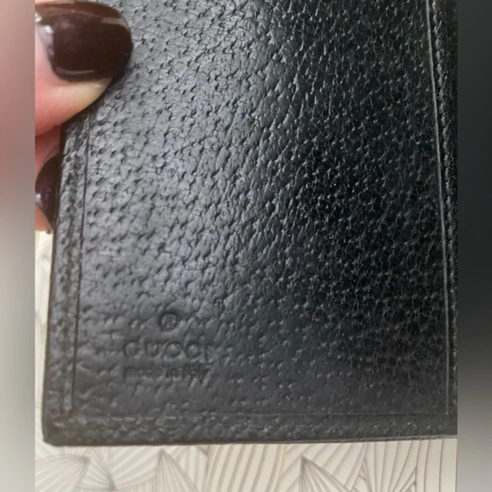 Gucci Authentic Black Leather Agenda - Small EUC